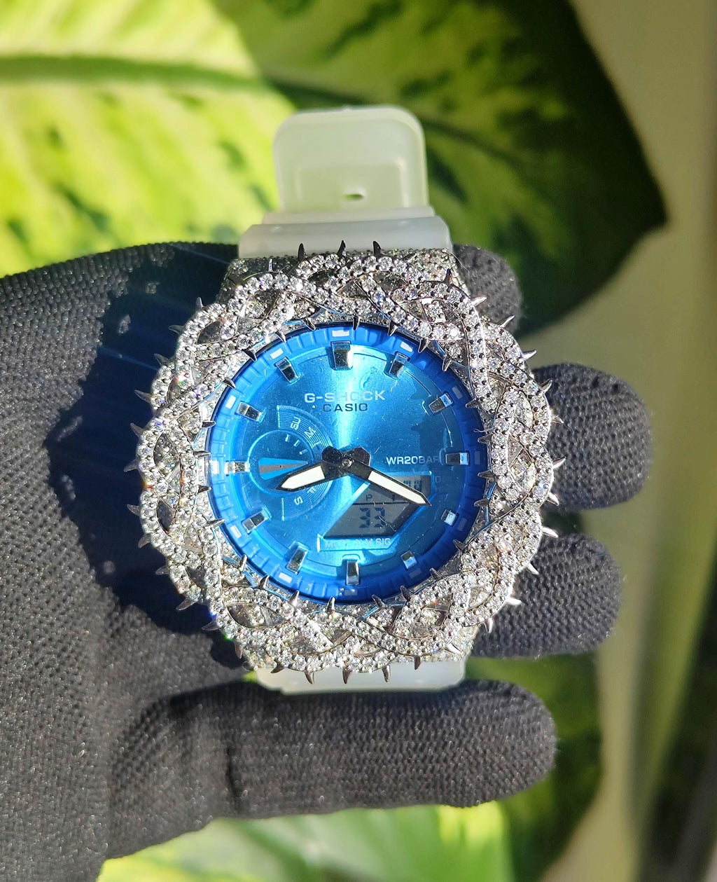 Custom thorn Watch: VVS Moissanite full iced out Thorn Design by silvoura