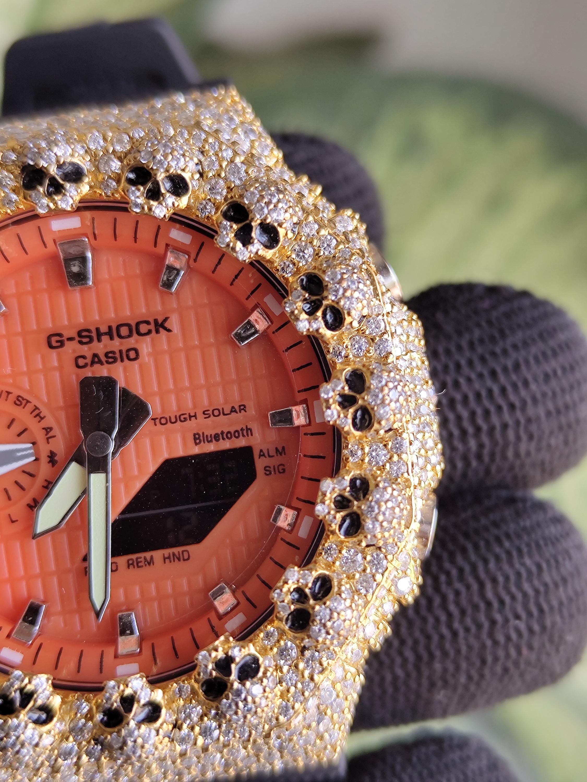 Custom Iced Out Moissanite Watch  – Gold Finish – Skull bazel