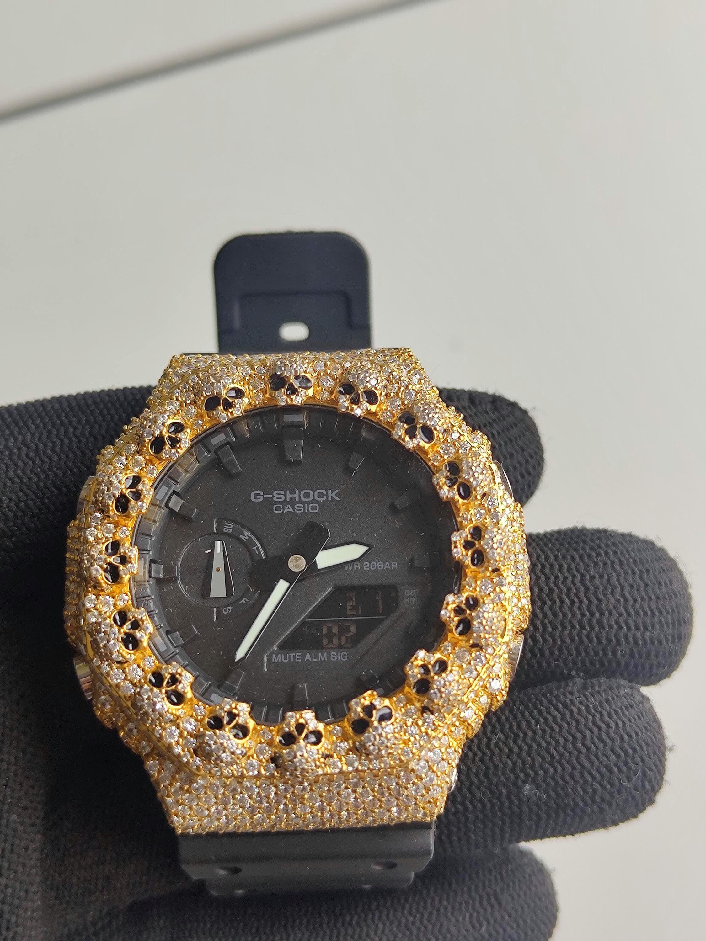 Custom Iced Out Moissanite Watch  – Gold Finish – Skull bazel