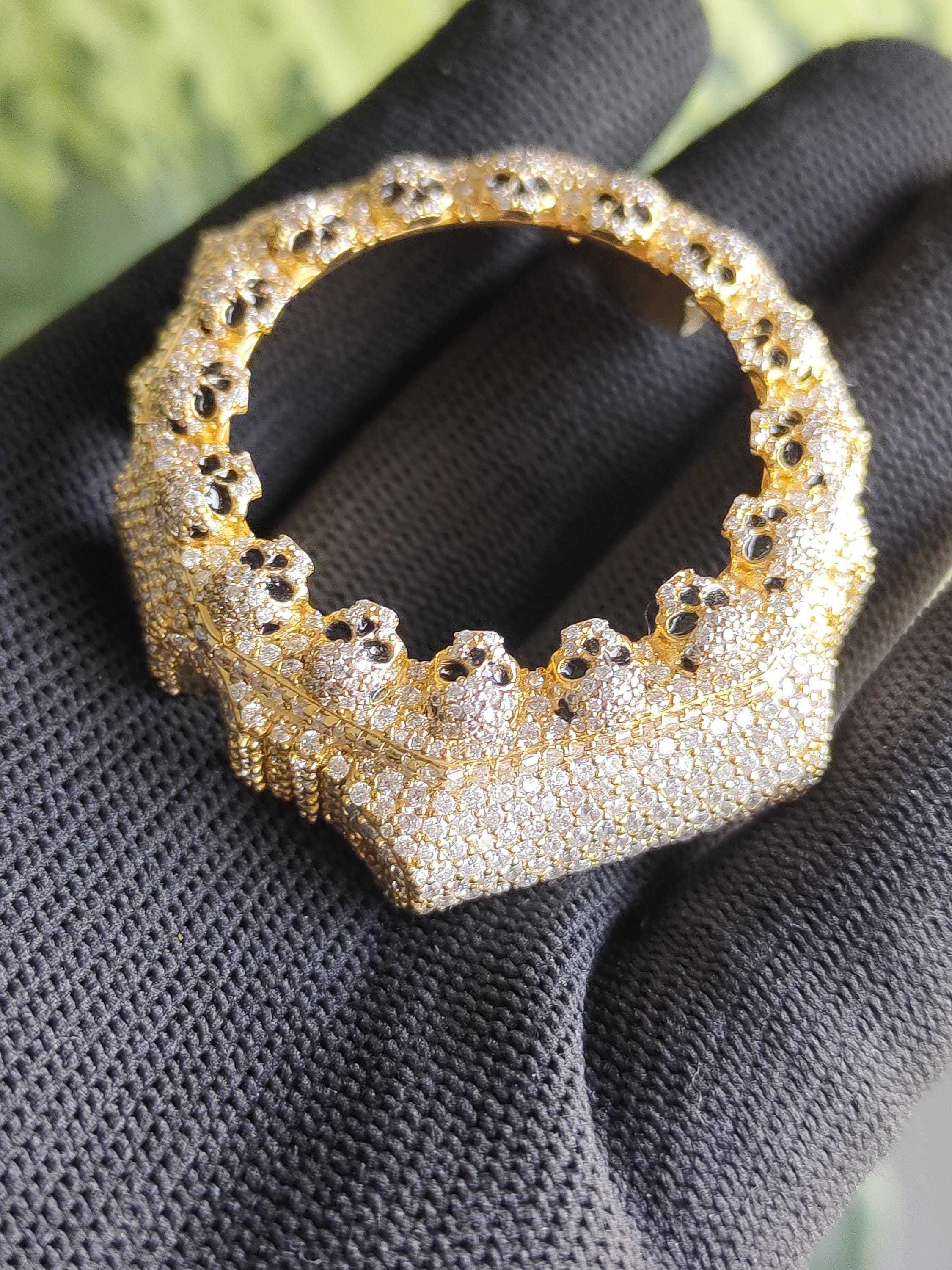 Custom Iced Out  G Shock GA2100 : VVS Moissanite, SKULL bezel by Silvoura