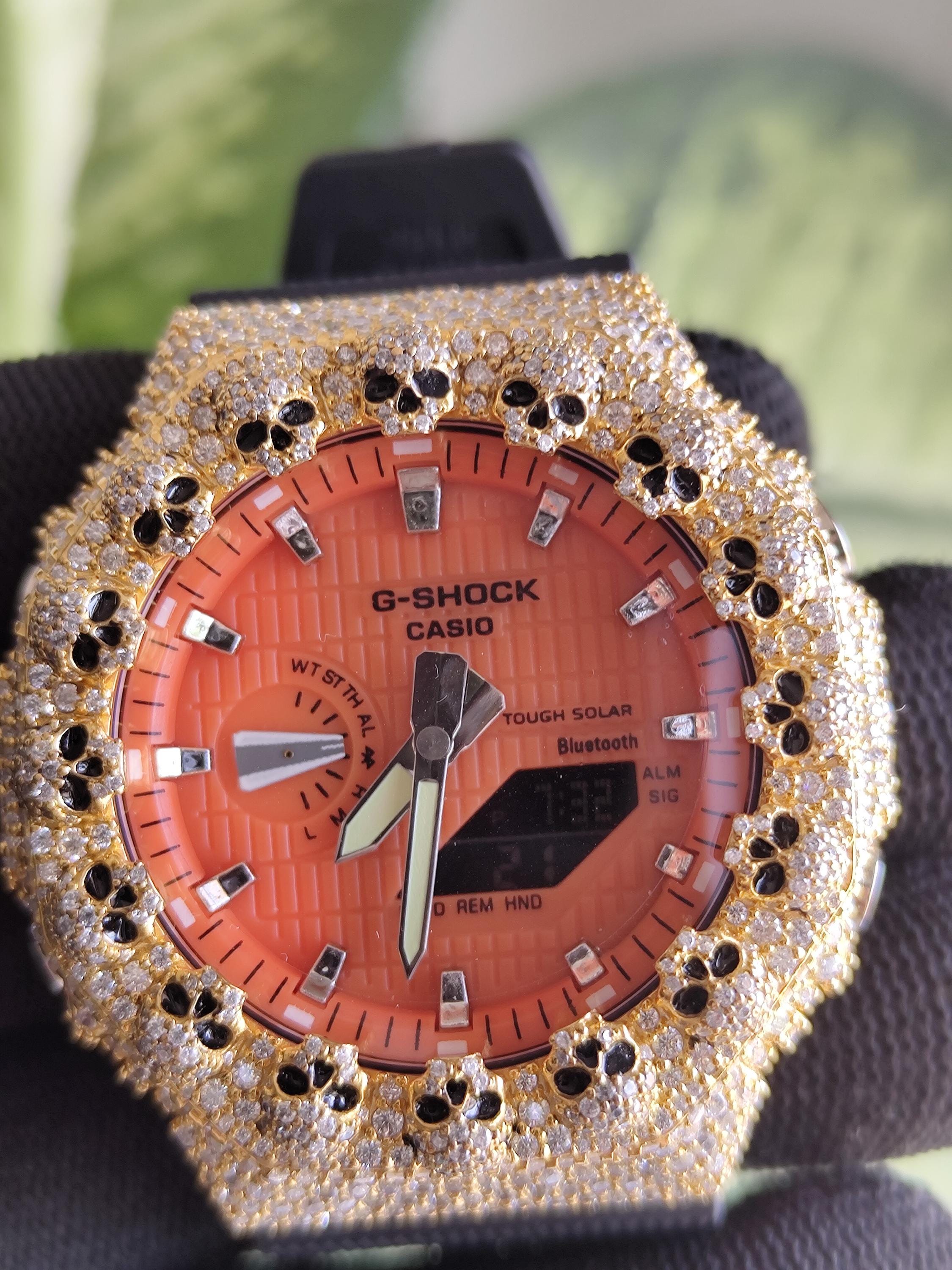 Custom Iced Out Moissanite Watch  – Gold Finish – Skull bazel