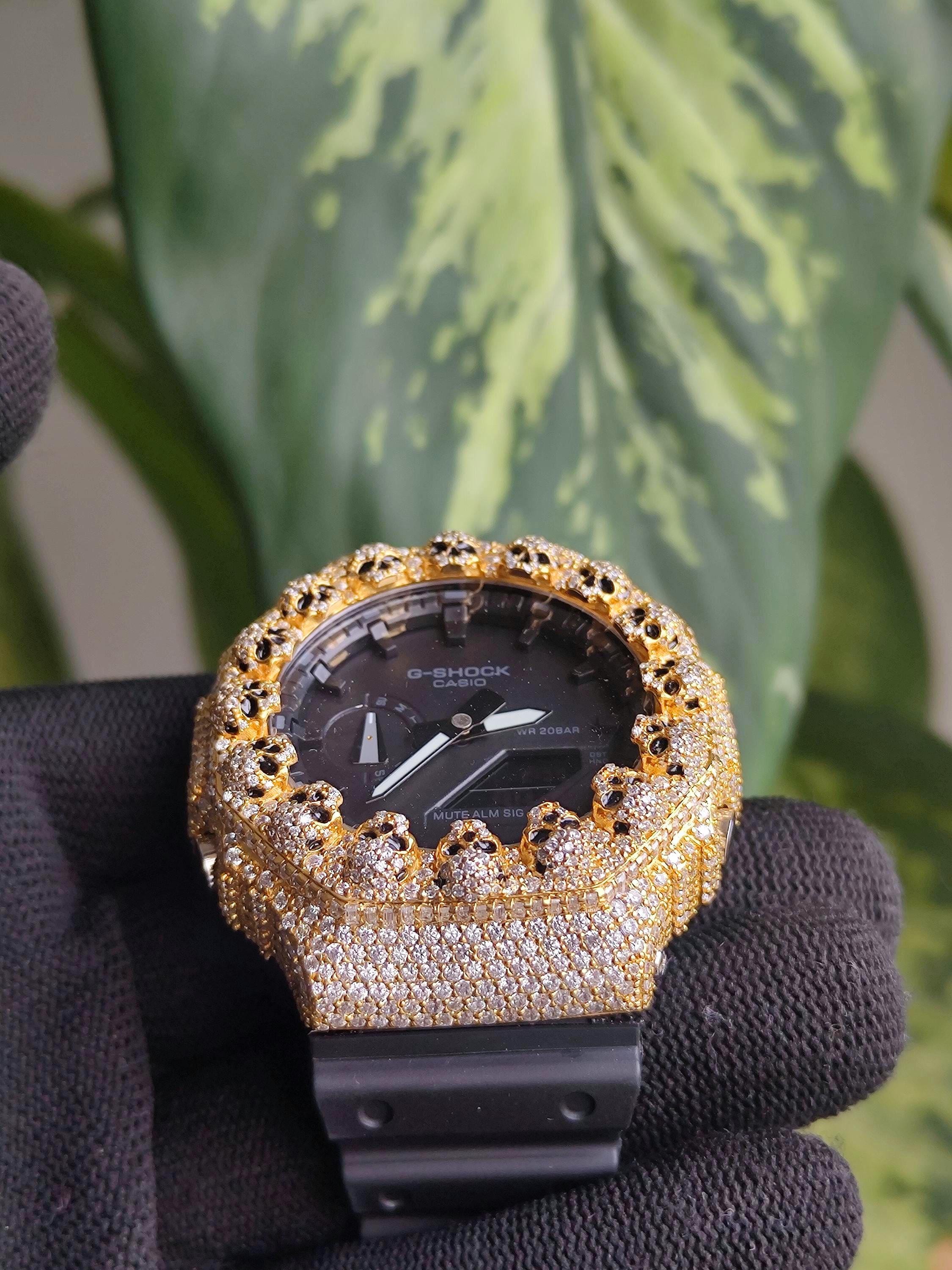 Custom Iced Out Moissanite Watch  – Gold Finish – Skull bazel