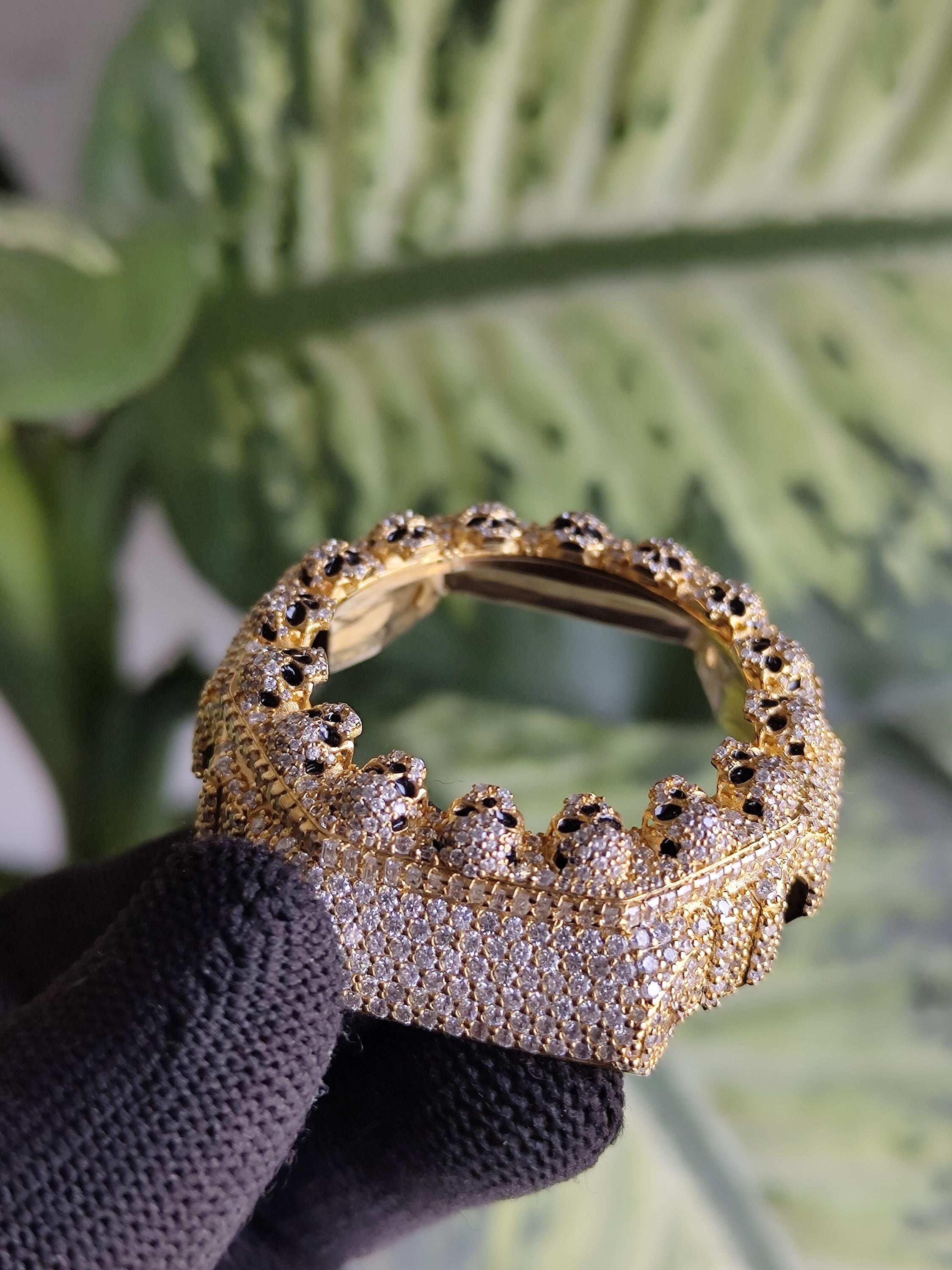 Custom Iced Out  G Shock GA2100 : VVS Moissanite, SKULL bezel by Silvoura
