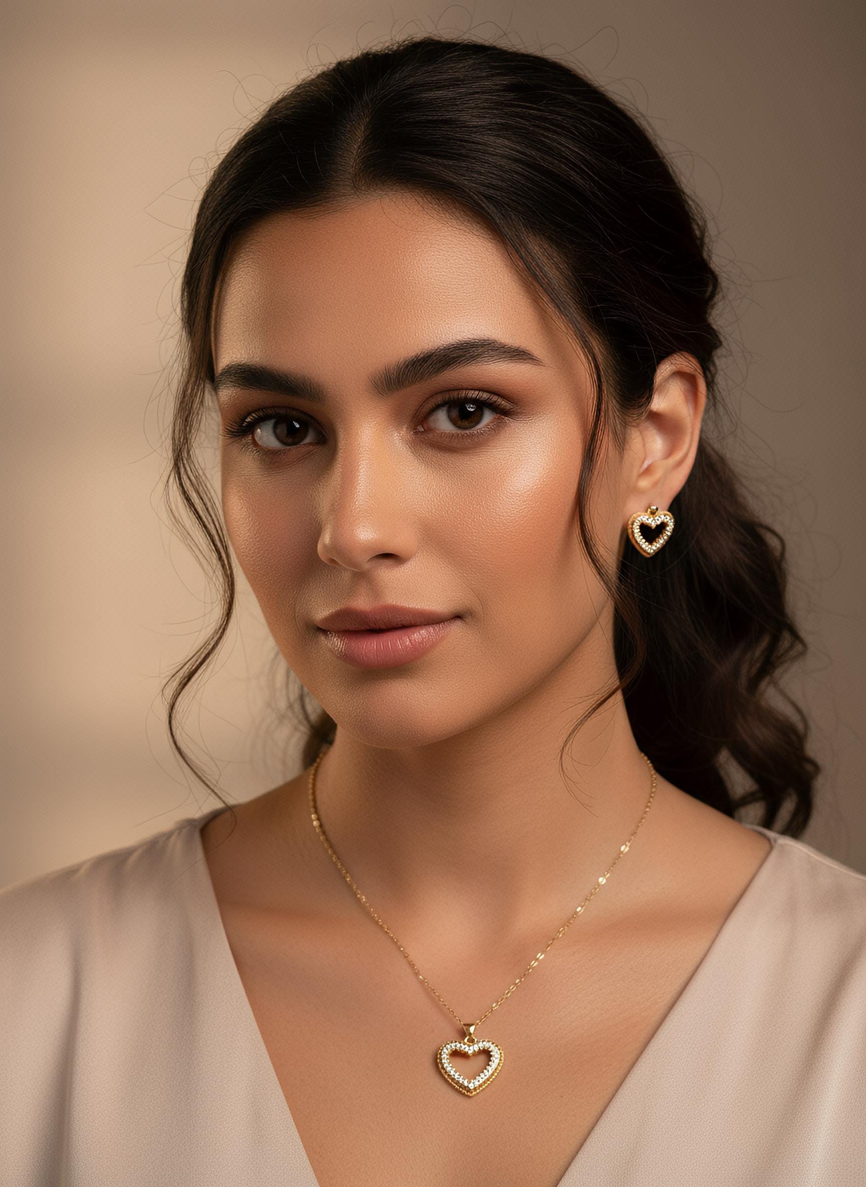Elegant Heart-Shaped Jewelry Set with Sparkling Earrings