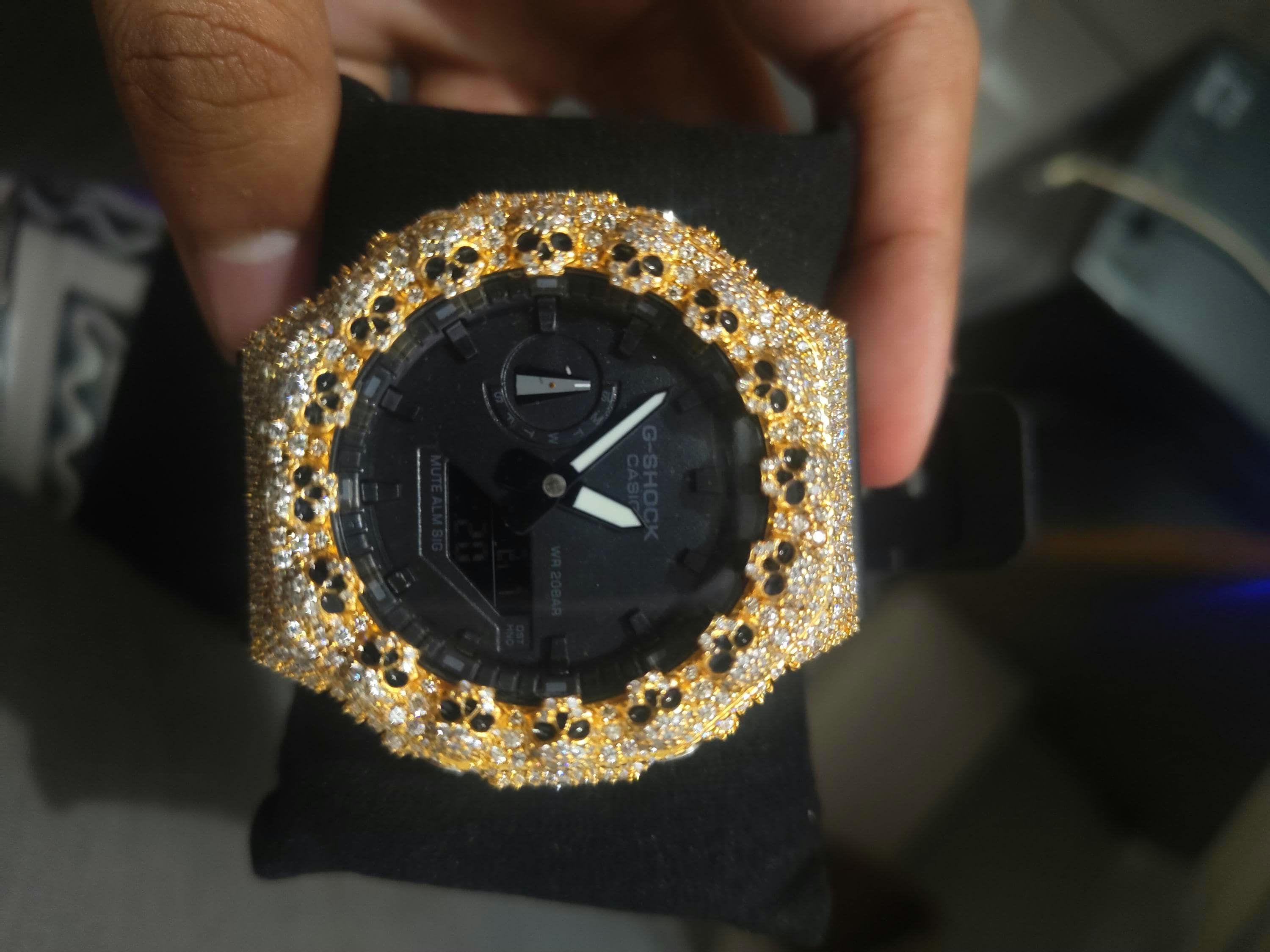 Custom Iced Out Moissanite Watch  – Gold Finish – Skull bazel