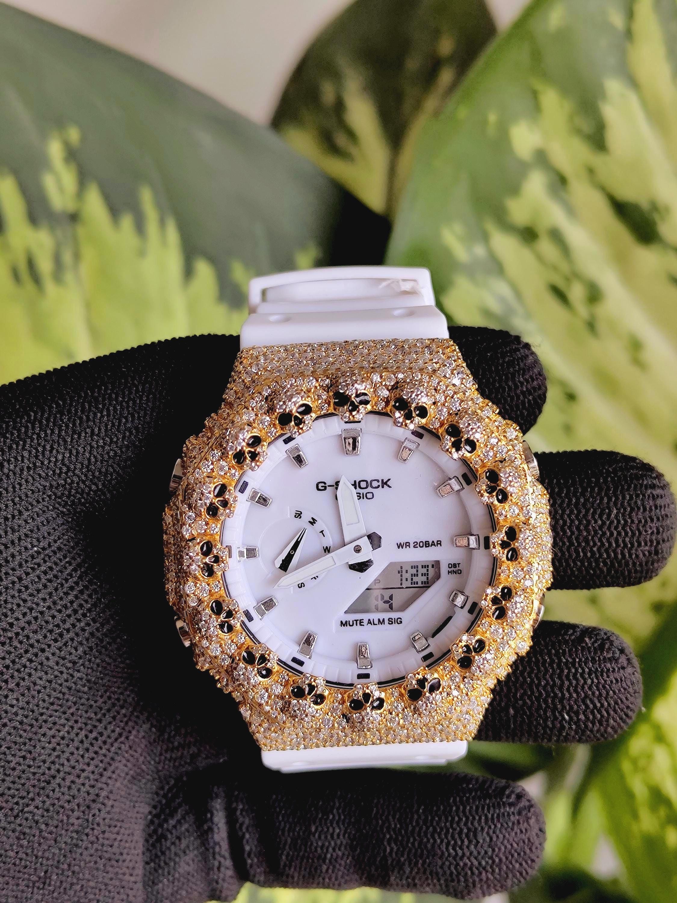 Custom Iced Out Moissanite Watch  – Gold Finish – Skull bazel