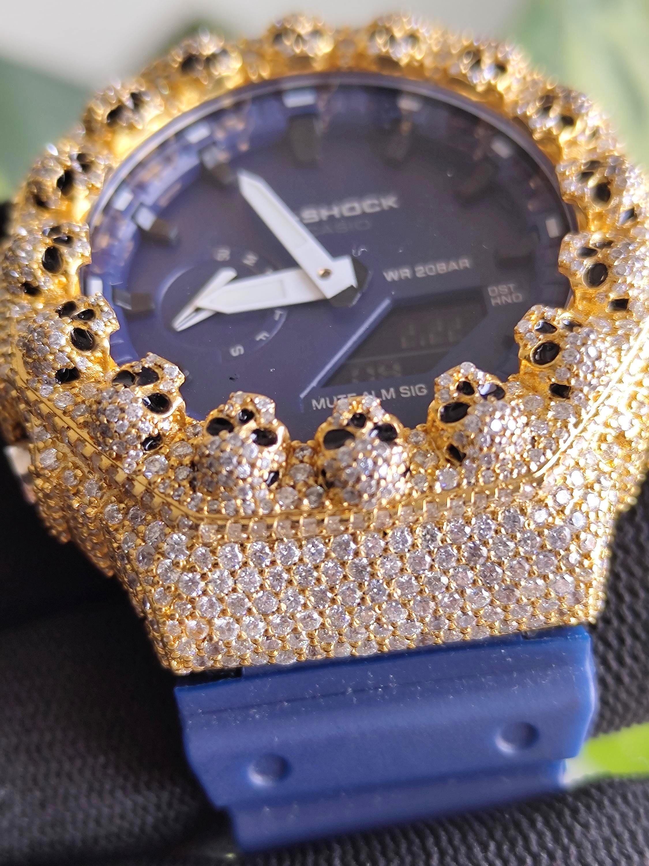 Custom Iced Out Moissanite Watch  – Gold Finish – Skull bazel