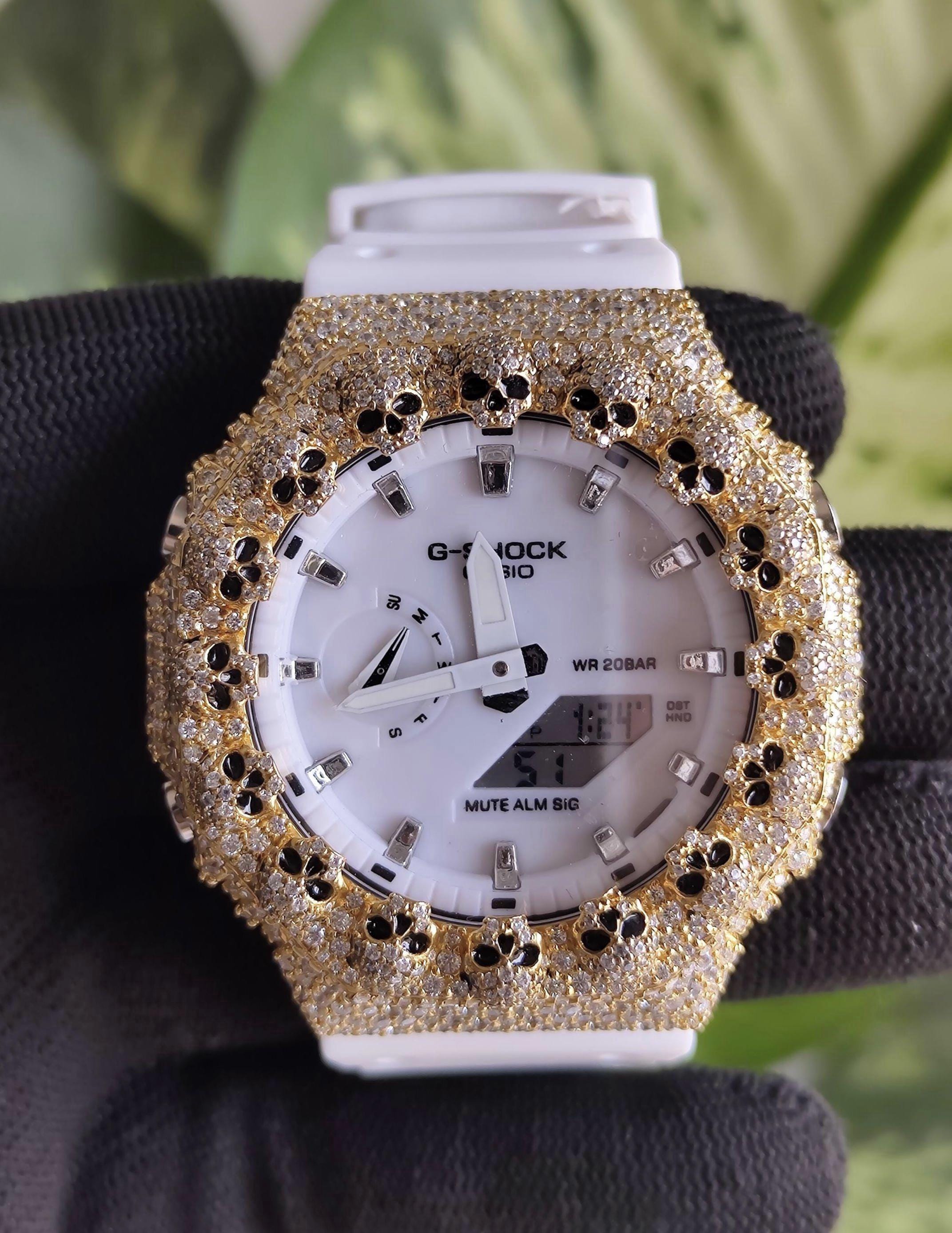 Custom Iced Out Moissanite Watch  – Gold Finish – Skull bazel