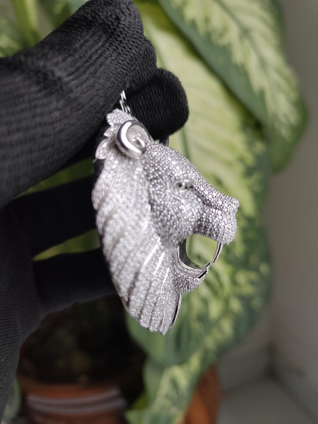 Majestic Lion Head Sterling Silver Moissanite Pendant