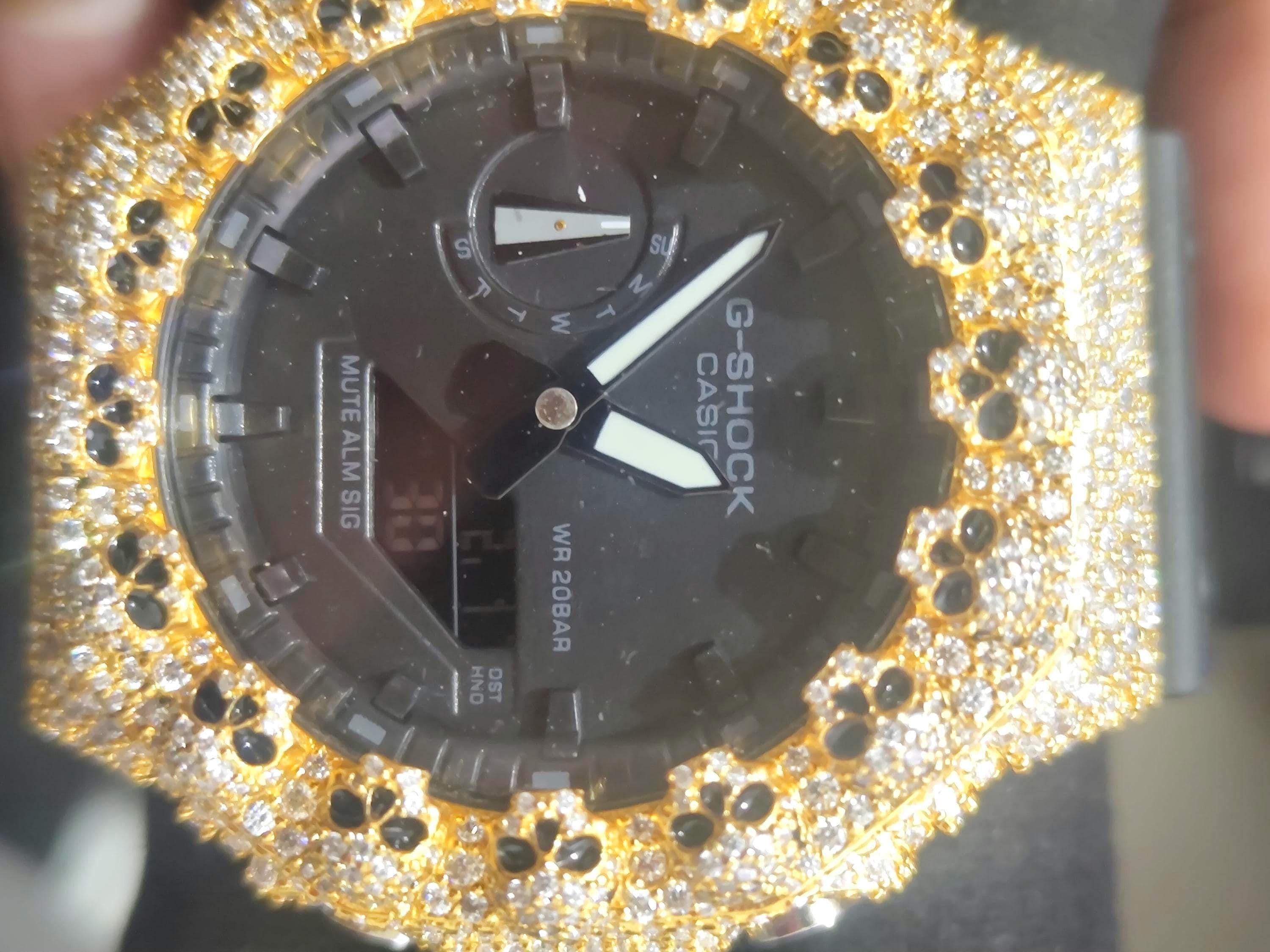 Custom Iced Out Moissanite Watch  – Gold Finish – Skull bazel